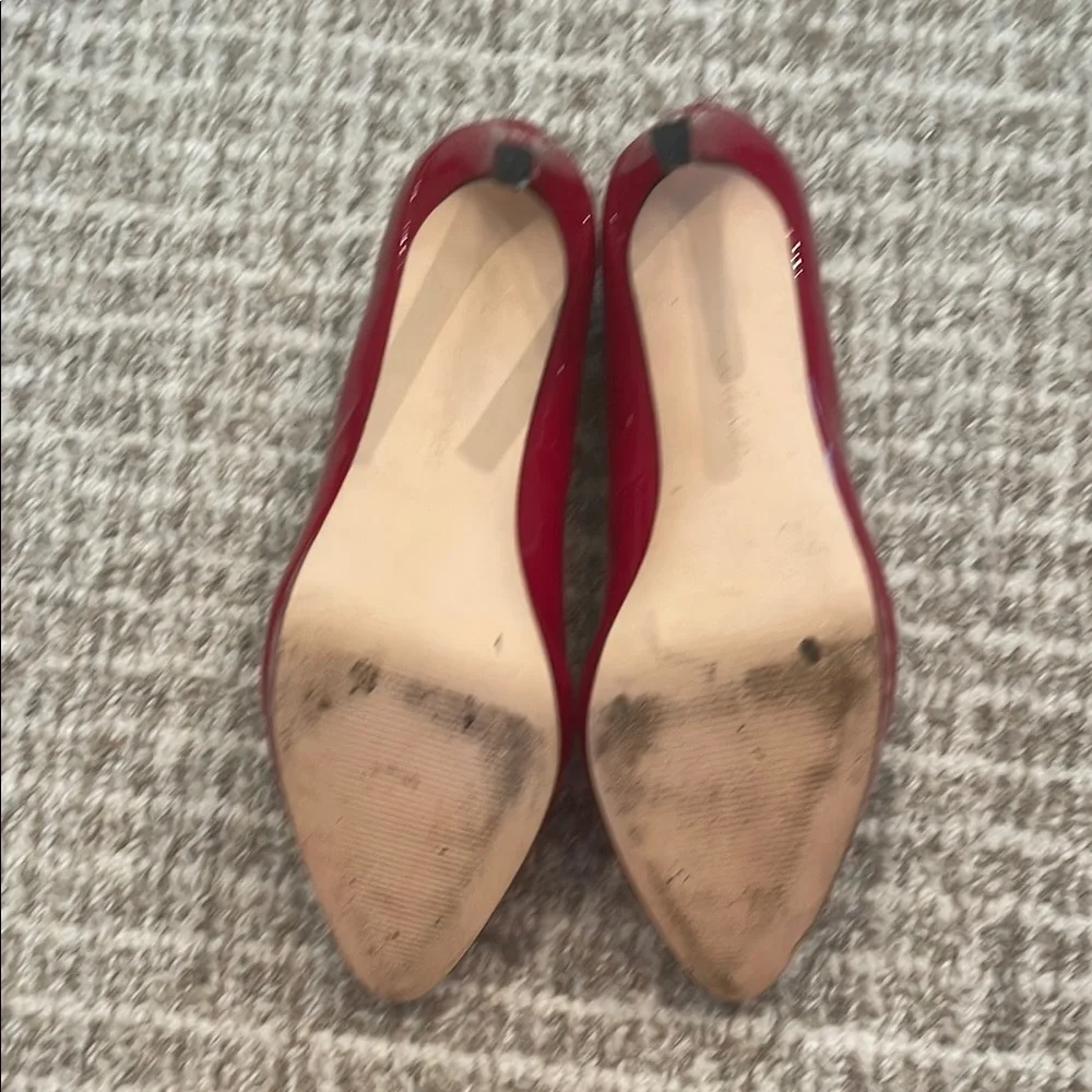 Calvin Klein Women's Cherry Patent 4.5”Heels Sz 9.5